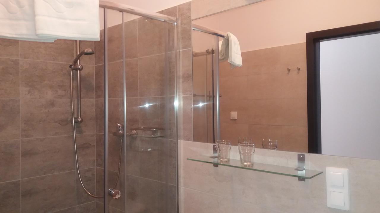 Scsk Pol Lawy Otel Puławy Dış mekan fotoğraf
