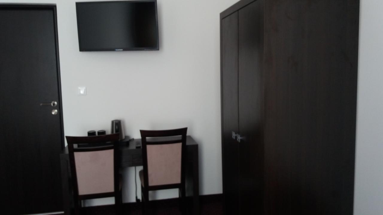 Scsk Pol Lawy Otel Puławy Dış mekan fotoğraf