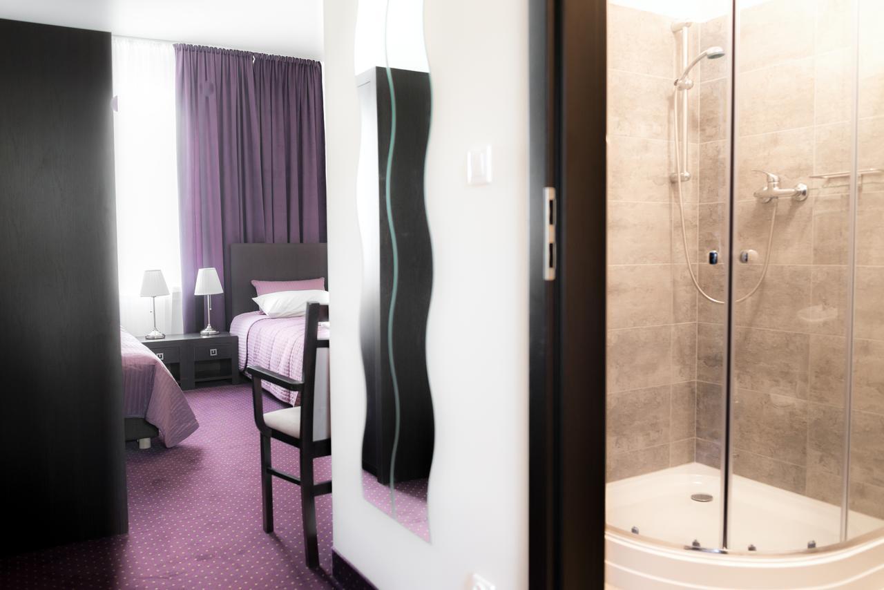 Scsk Pol Lawy Otel Puławy Dış mekan fotoğraf